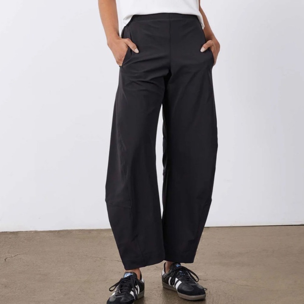 Ruti The On The Loose Work Pants Black Wide Barrel Leg Nylon SpandexWomen Sz  16